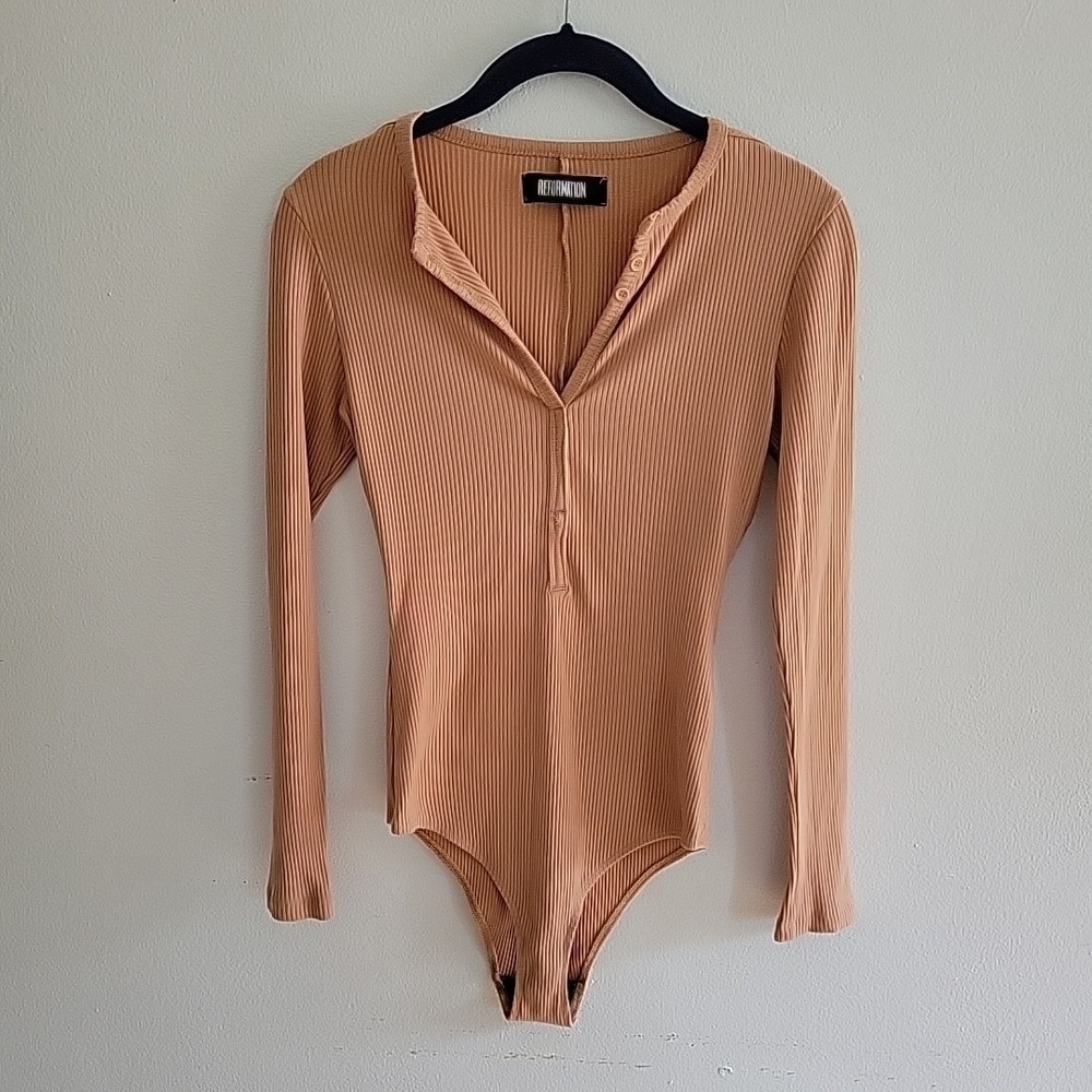 Reformation Bodysuit Small Ribbed Long Sleeve One Piece Basic Basic Effortless‎
